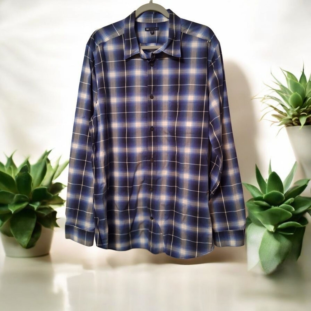 GAP Blue and Gray Plaid Casual Shirt  X Large Slim Fit